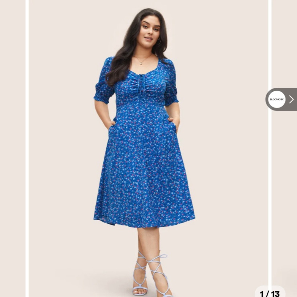 BloomChic Ditsy Floral Drawstring Shirred Cuffs Dress